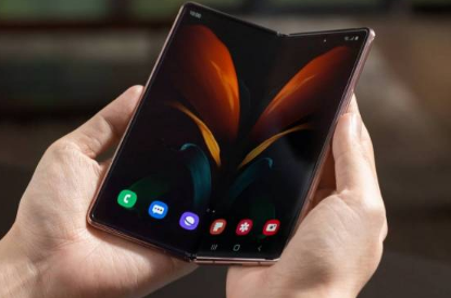 三星GalaxyZFold3UPC的透光率会很高