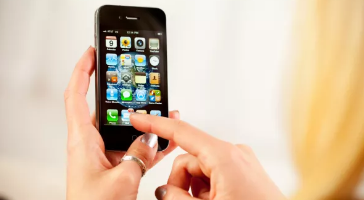 您现在可以在苹果iPhone上将iOS4作为应用程序运行