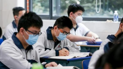 教育新闻：高考倒计时50天 考生们应当如何在这50天内复习