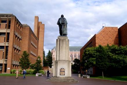教育新闻：华盛顿大学因对第一代学生成功的承诺而获得荣誉