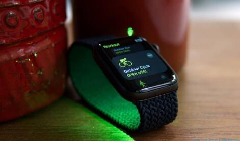 苹果Watch在watchOS7.2中获得有氧健身通知