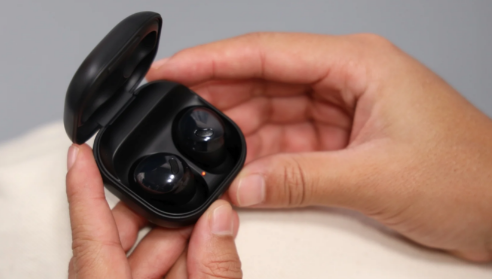Galaxy Buds Live 和 Buds Pro 在获得新的大幅折扣