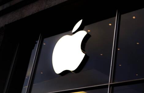 在iOS14展示中发现的苹果头戴式耳机