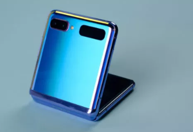 三星GalaxyZFlip5G智能手机获得安卓12