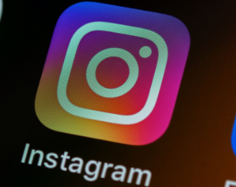 Meta悄然取消Facebook和Instagram之间的跨应用通信