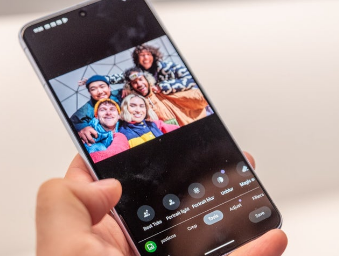 谷歌的超级碗广告将重点关注Pixel8系列的无障碍功能