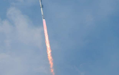 SpaceX巨型火箭试飞成功但在下降过程中失联