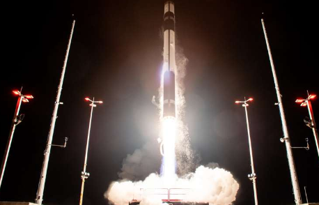 小型卫星发射推进通信实验和国际合作