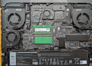 配备RTX4080 yzen9和32GBRAM的诱人Alienwarem16游戏笔记本电脑今日立减1,000美元
