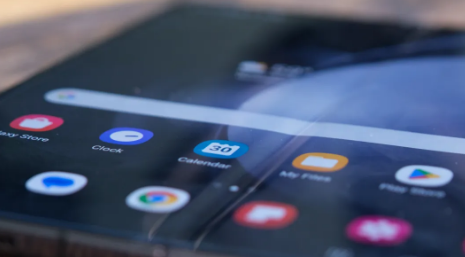 GalaxyZFold6和Flip6泄露揭示了三星2024年可折叠手机的所有规格