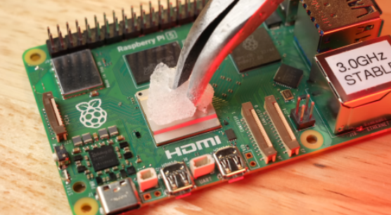 RaspberryPi5超频至创纪录的3.4GH创下迄今为止最快的性能